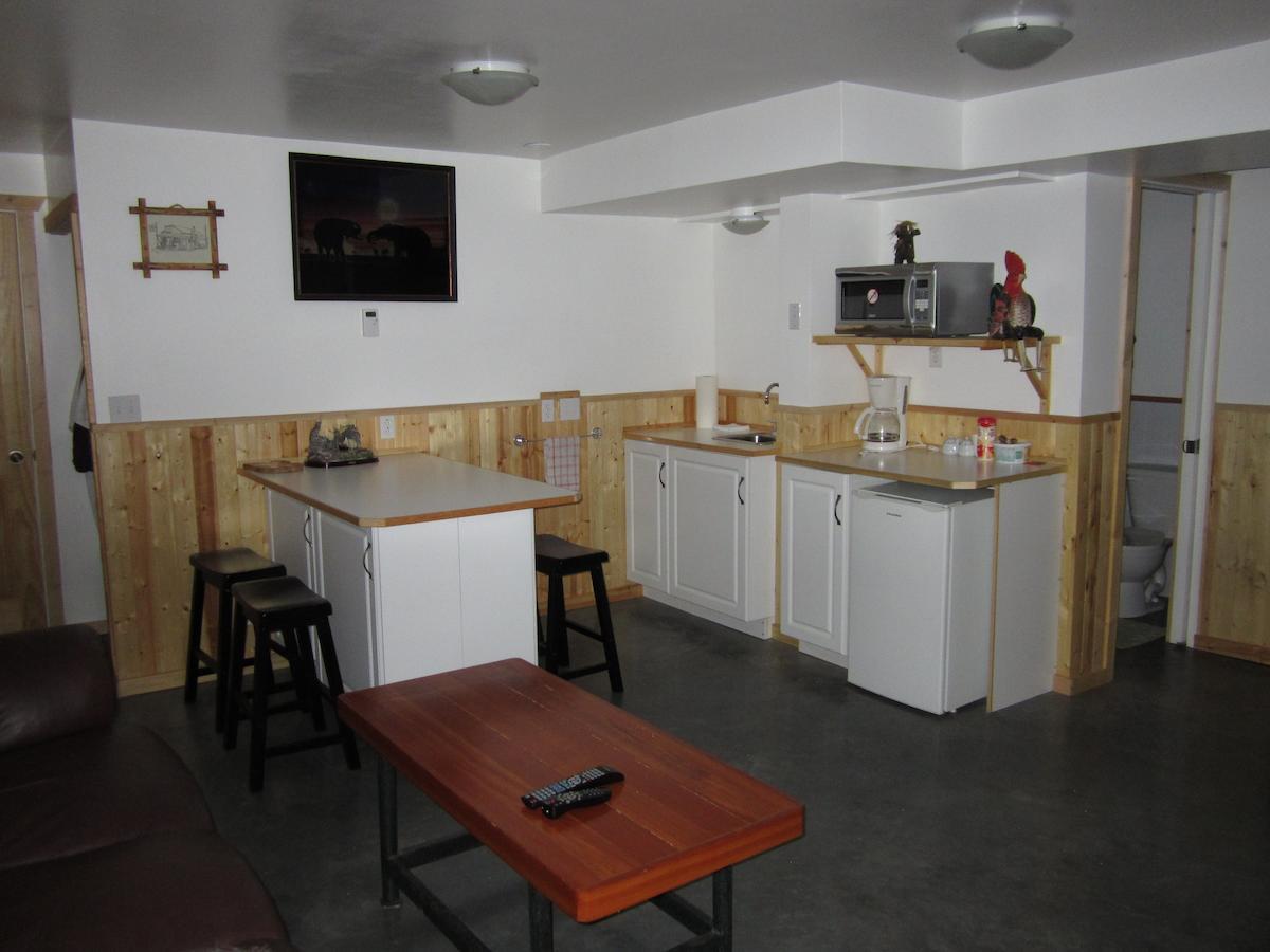 Log Inn & Pub Avola Экстерьер фото