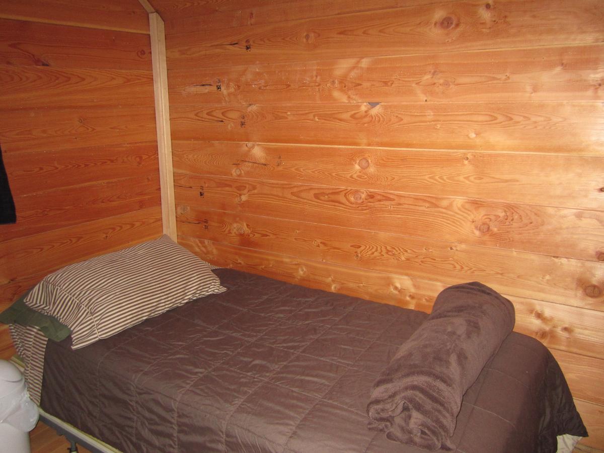 Log Inn & Pub Avola Экстерьер фото