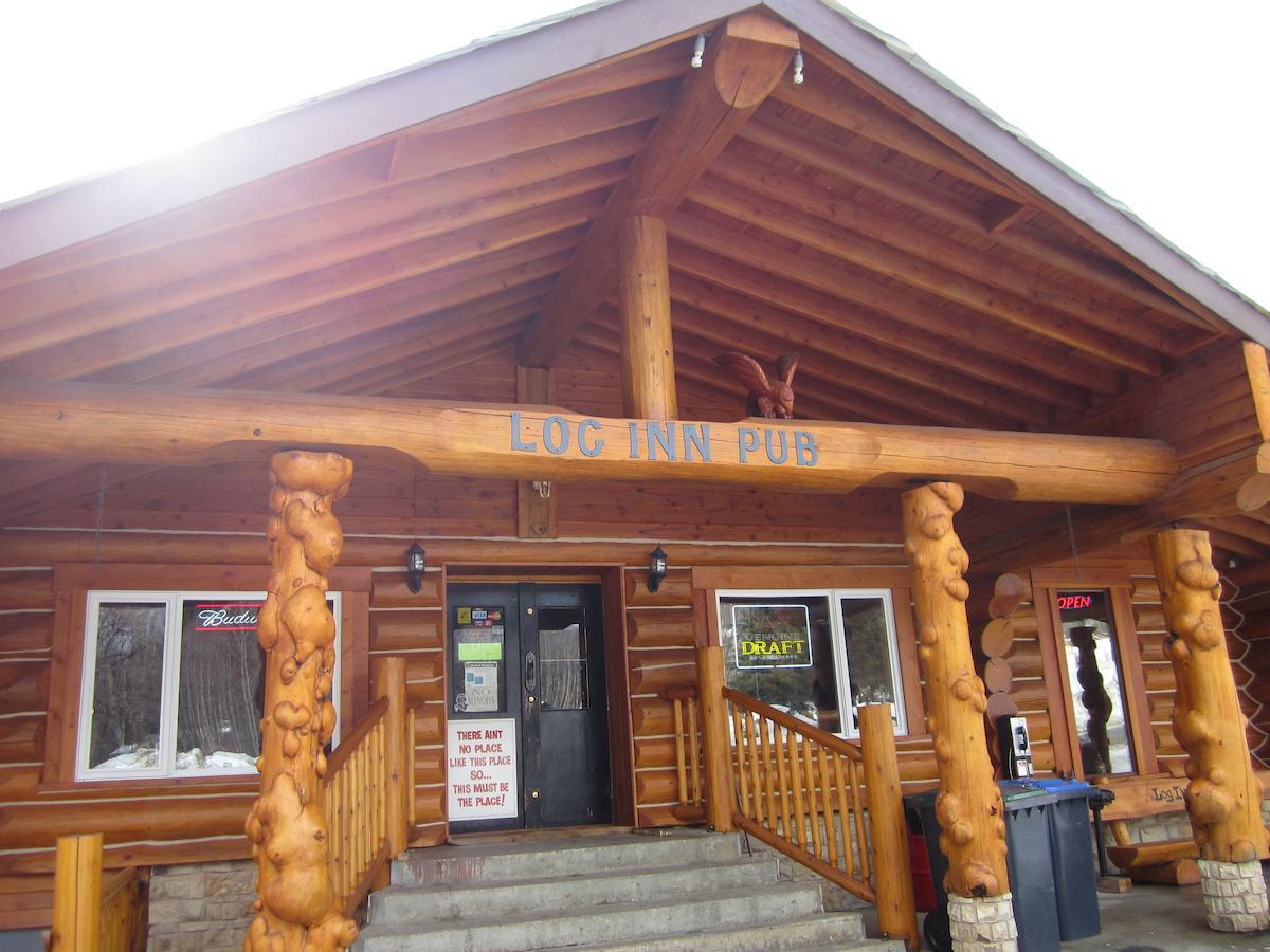 Log Inn & Pub Avola Экстерьер фото